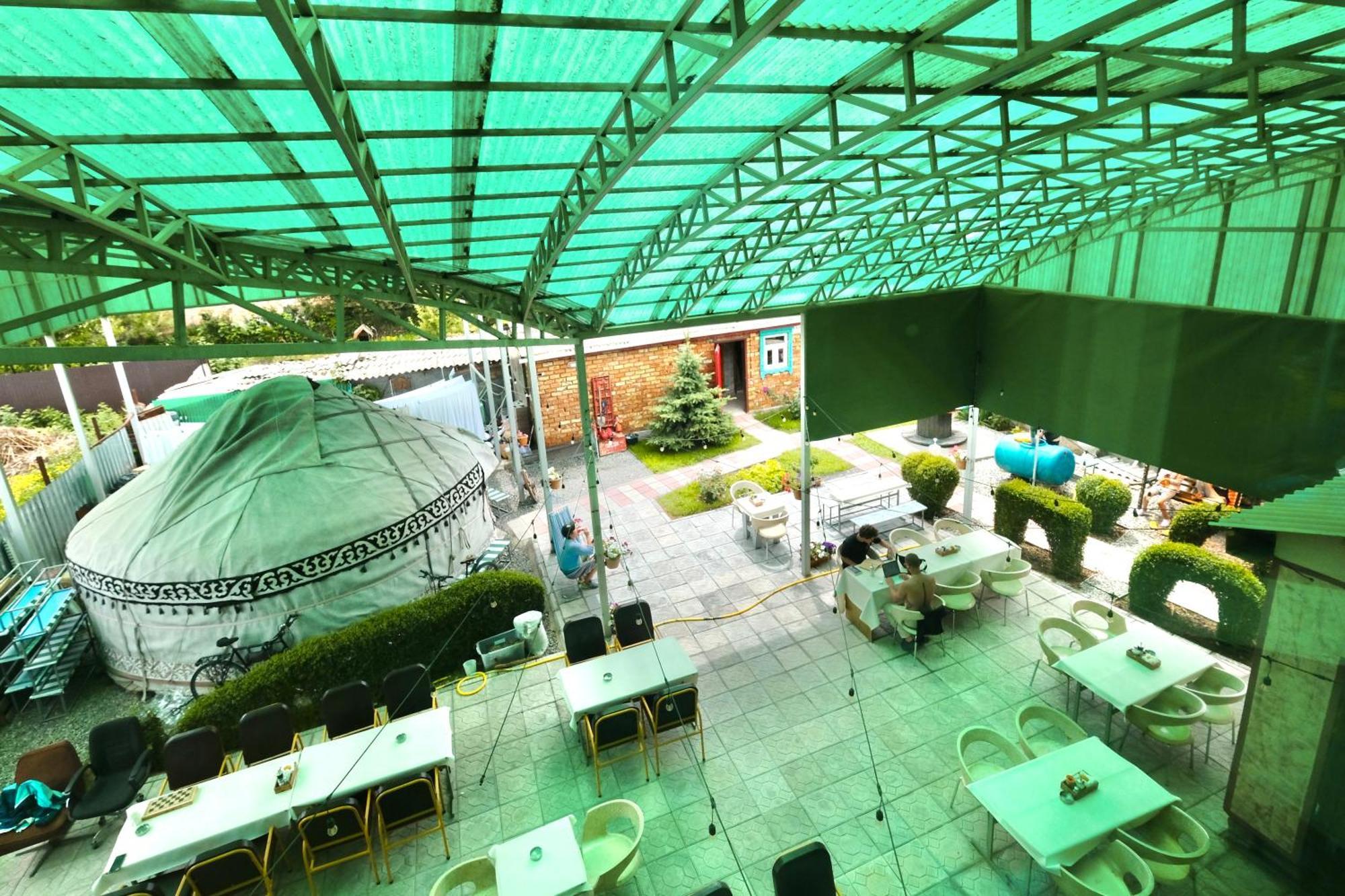 Duet Hostel & Hotel Karakol Dış mekan fotoğraf